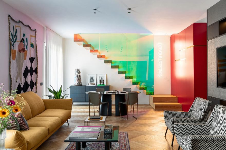 “New retro’:色彩与光影塑造的那不勒斯活力住宅丨意大利那不勒斯丨建筑师 Carmine Abate-2