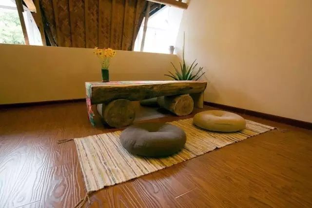 文艺大叔租下8亩林场，花16年种花养草，如今惊艳世人，连美国杂志都给他点赞-129