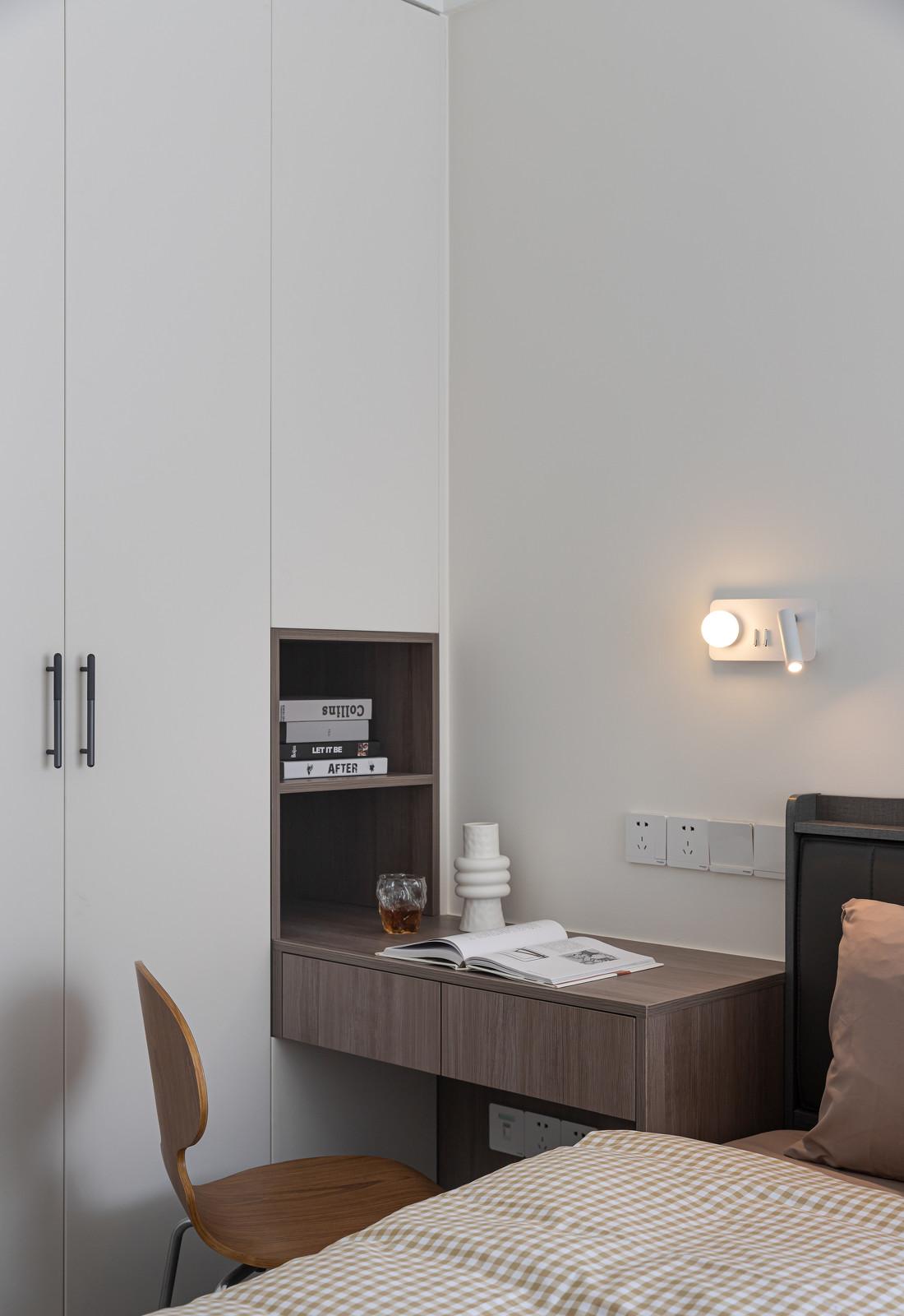 超强储物现代小户型克莱因蓝主旋律-14