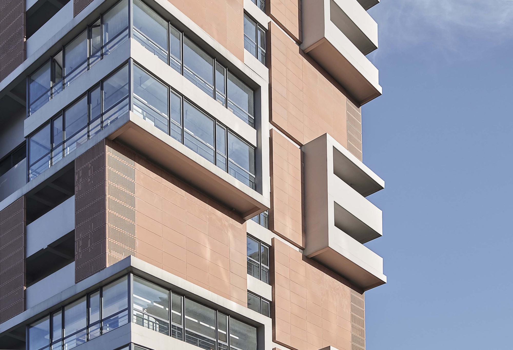 Living Area for Teachers and Students of USST / TJAD-22