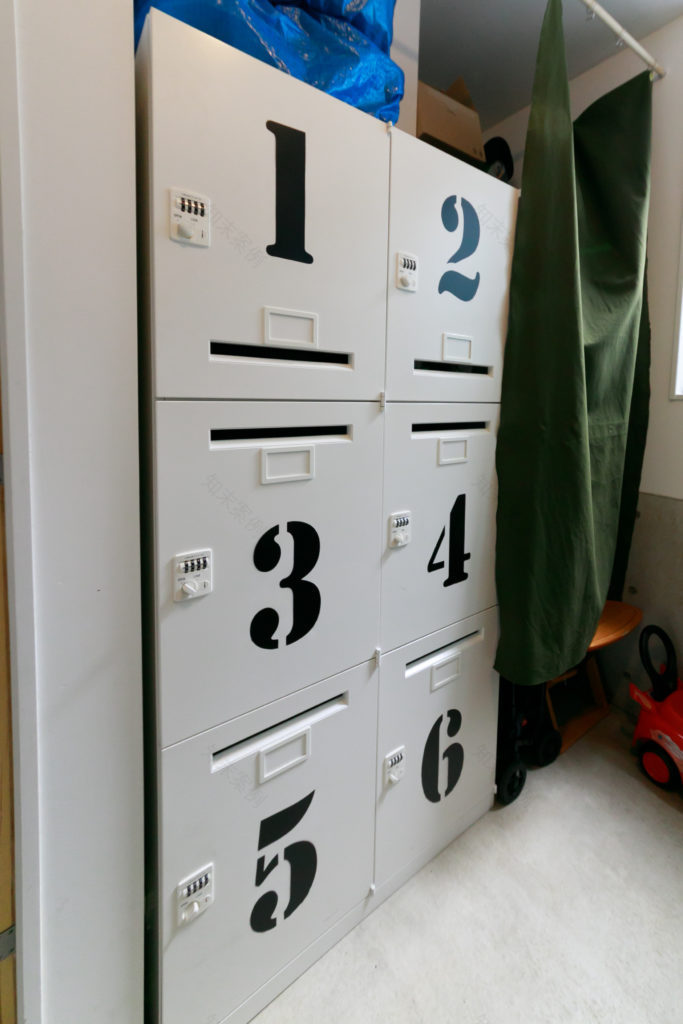 “間”を紡ぐ建築家の自邸自在に姿を変える空間が暖かなコミュニティを育む | Style of Life | 100%LiFE-13