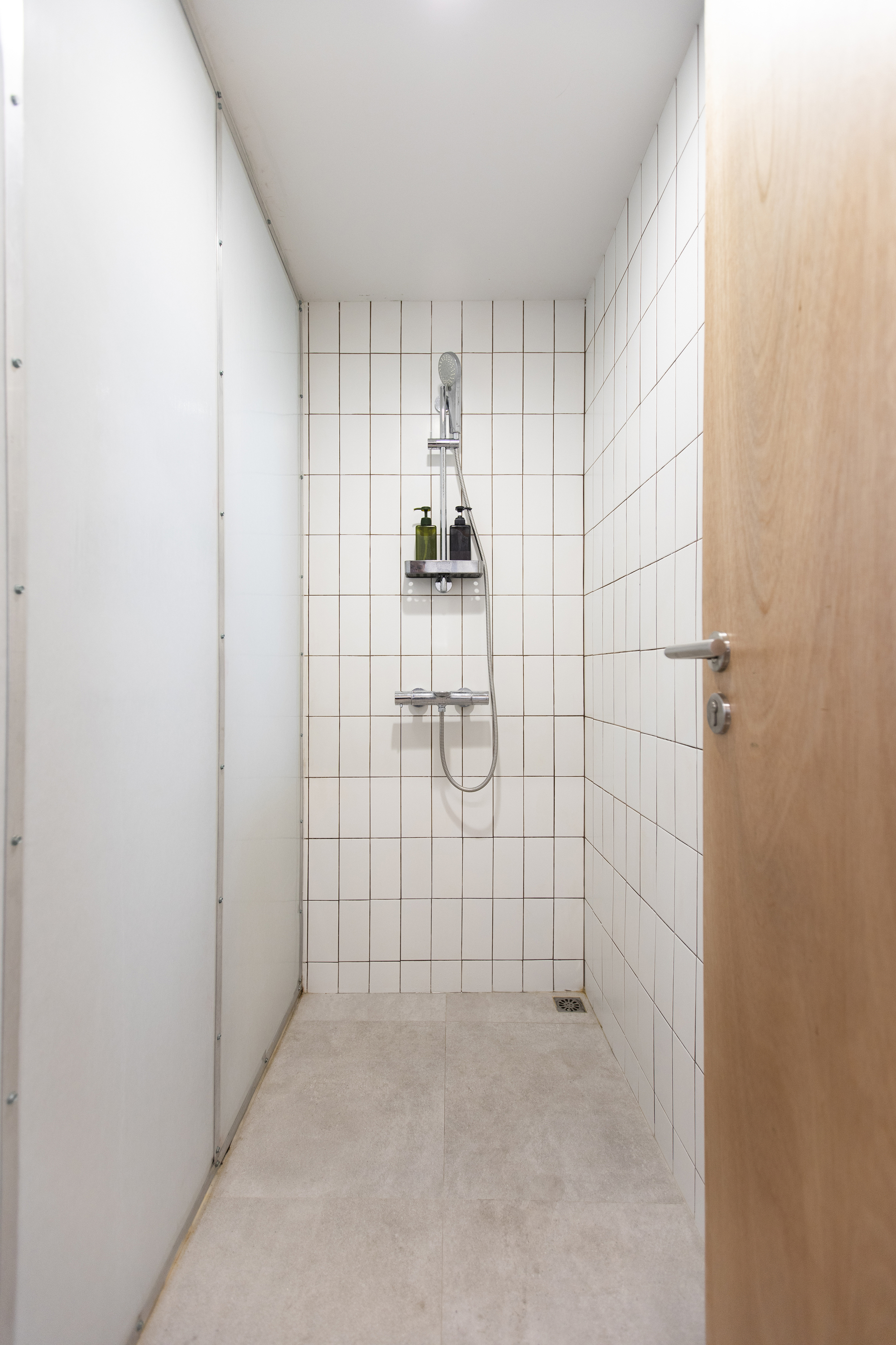 曼谷两代同堂住宅翻新-19