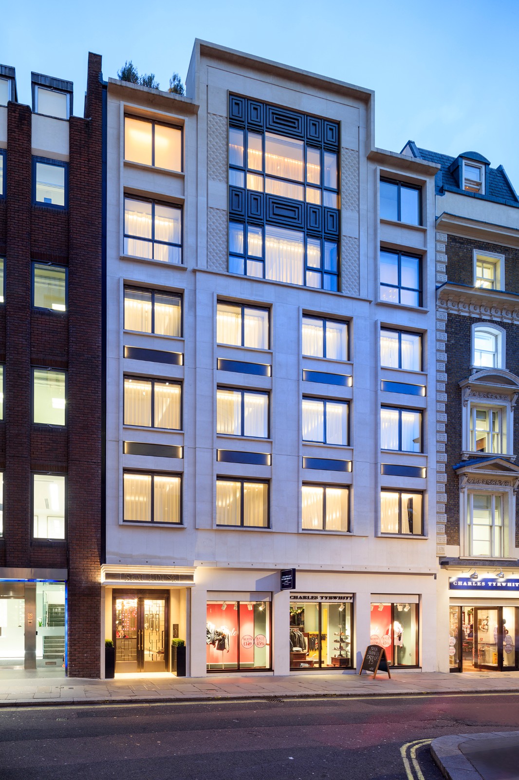 伦敦 St·James 区 Beau House 住宅样板房设计-2