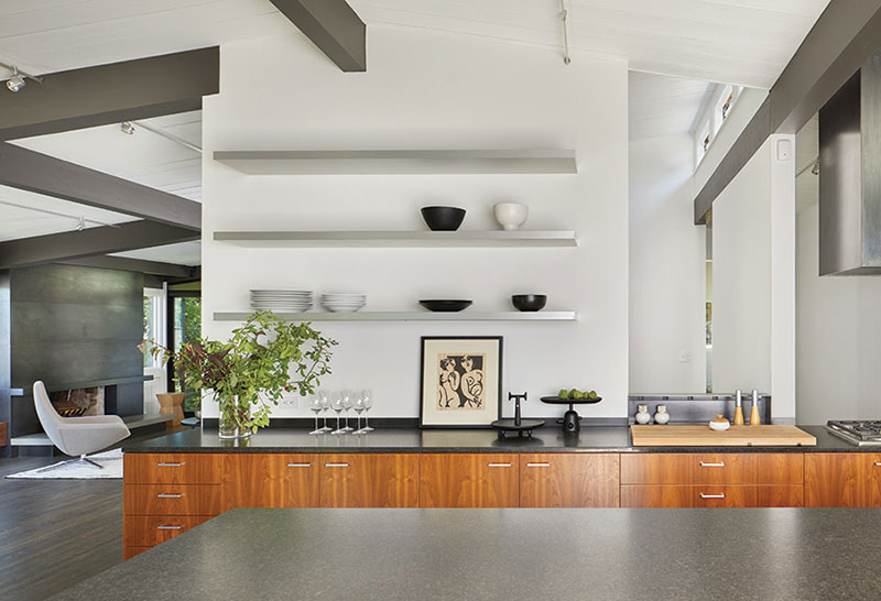 Seattle 老宅的现代风格变身-7