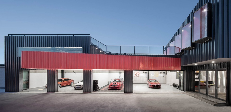 The Pit House汽车俱乐部丨上建下筑工作室-4
