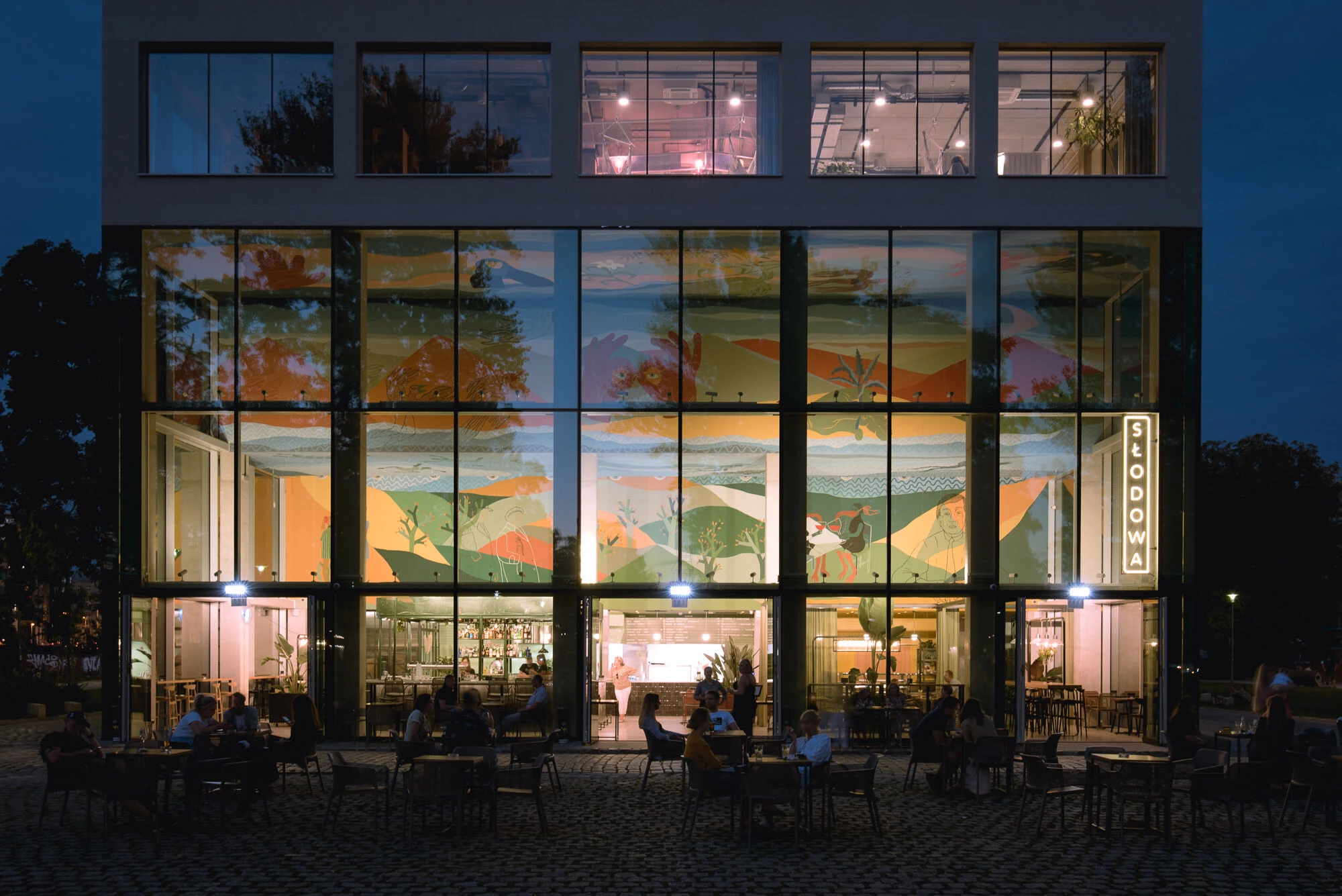 波兰 Wrocław 独特餐饮空间设计-56