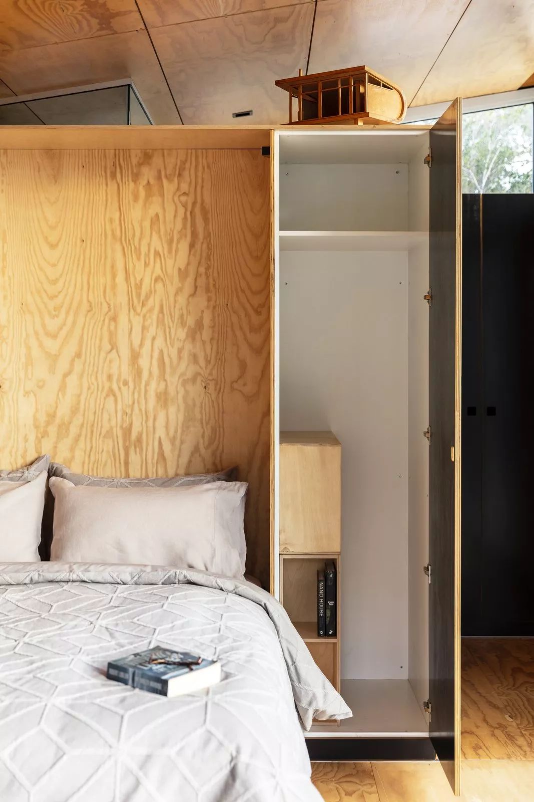 悉尼郊外 26 英亩山景小屋设计-15