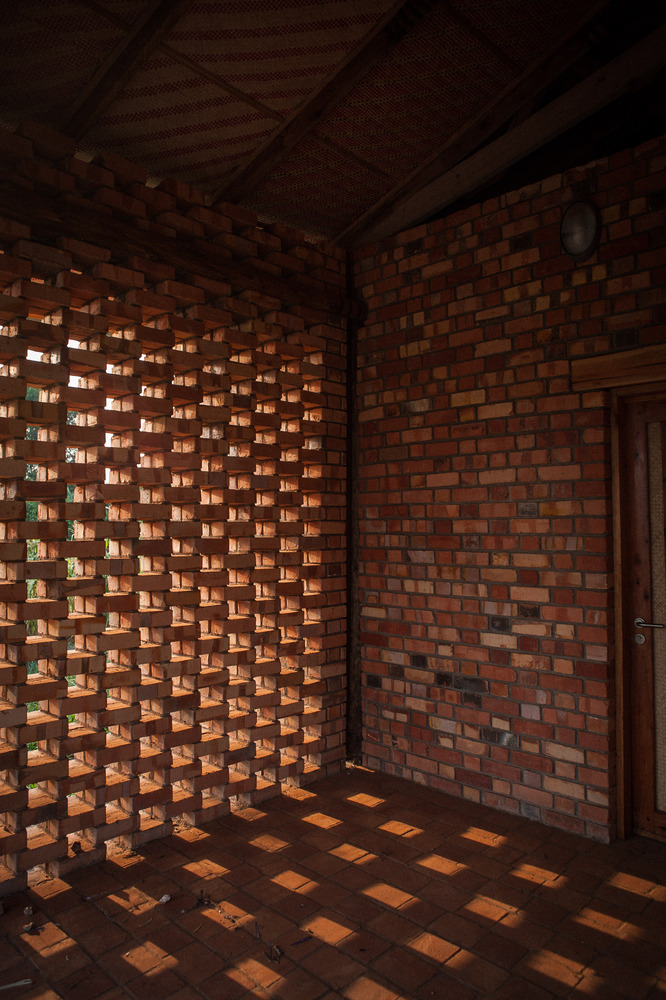 乌干达乡村社区健康教育中心-31