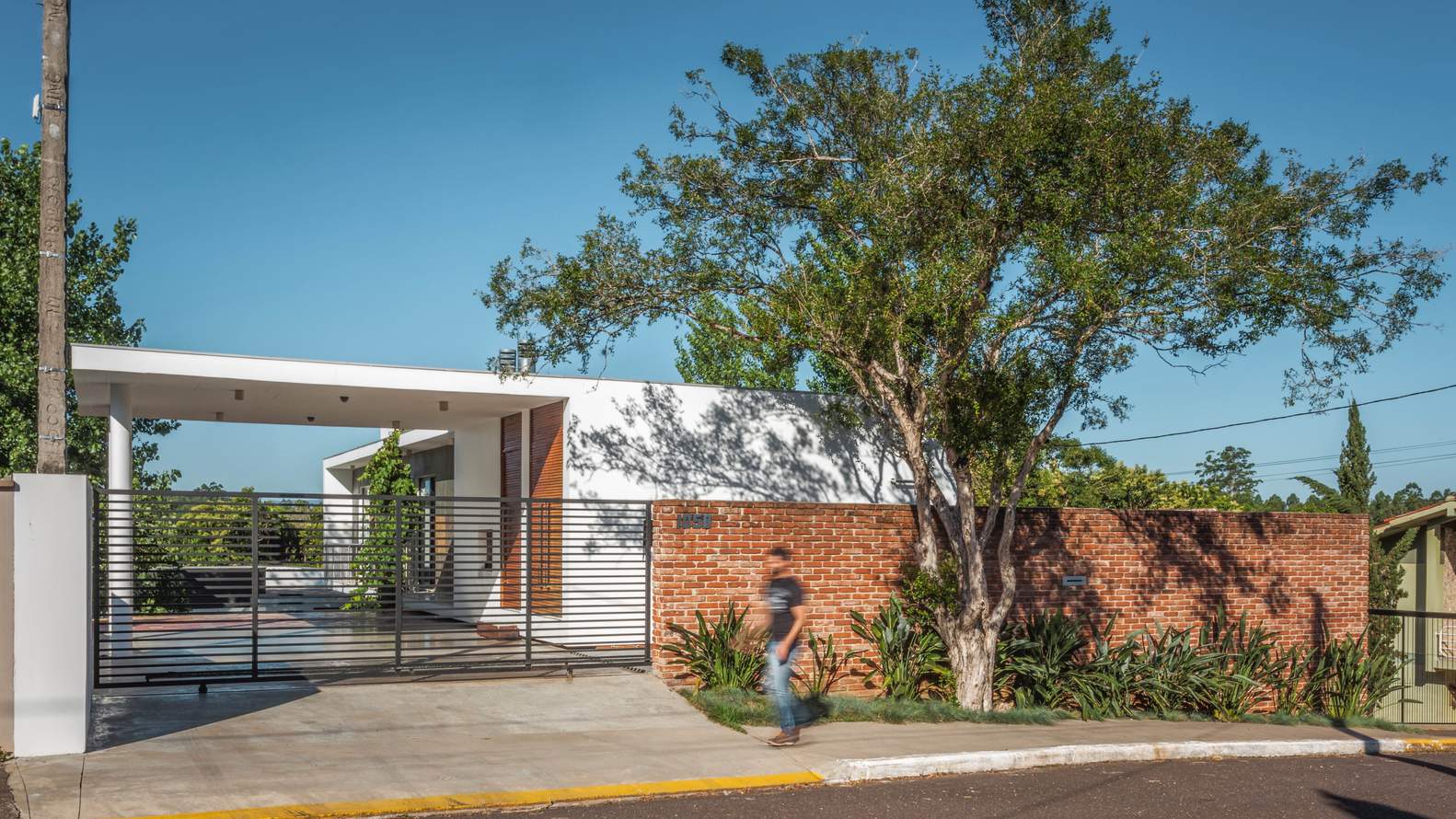 巴西里约热内卢联排别墅与房车空间完美融合-56