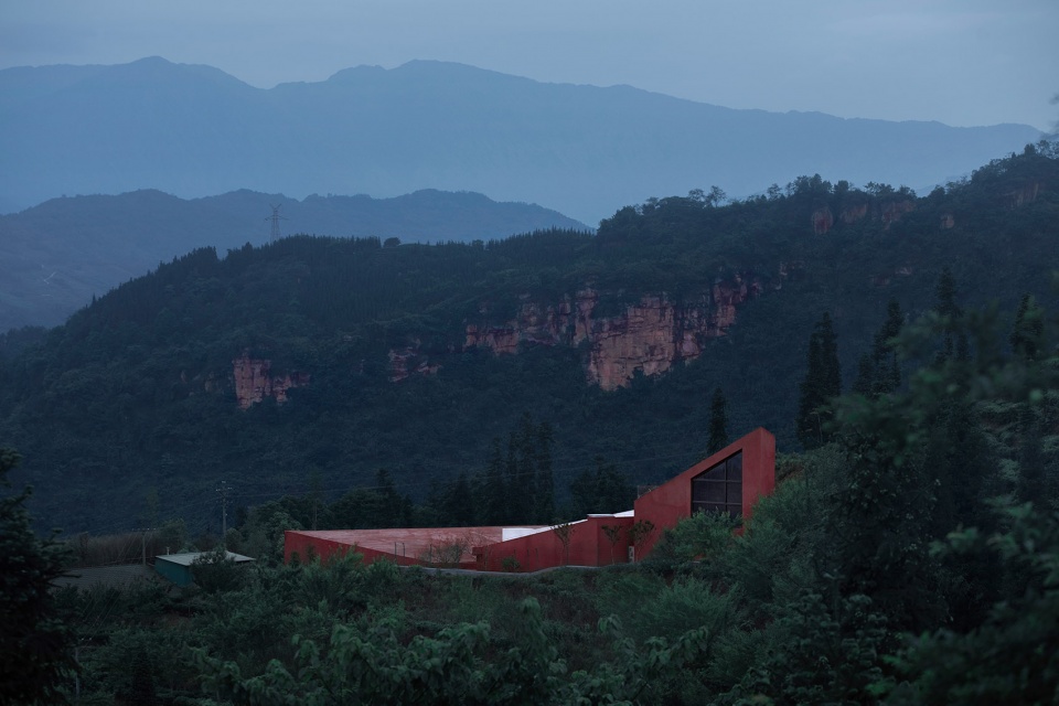 山谷中的“教堂” & 马边游客中心丨吾和建筑设计事务所丨中国四川-36