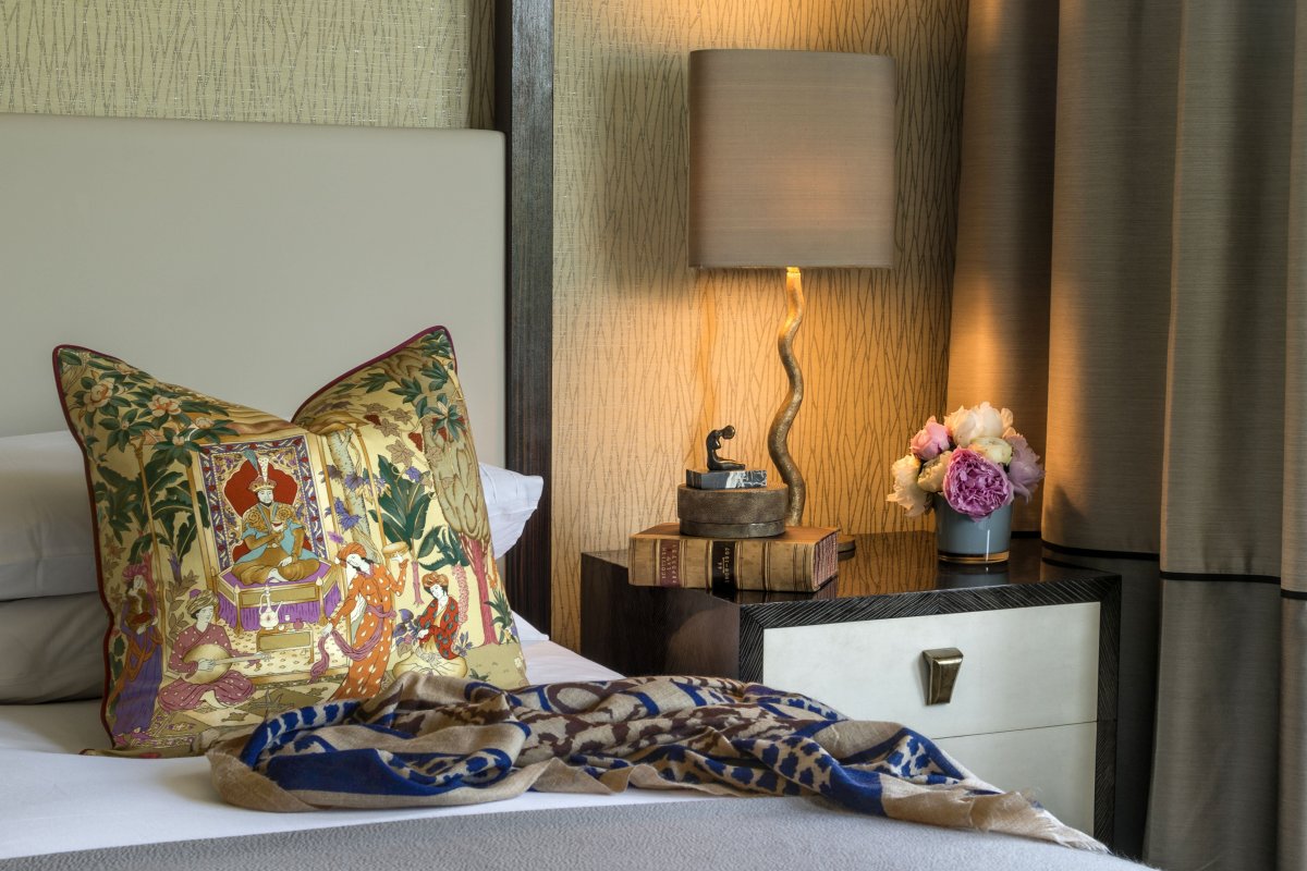 Holland Park Residence-12