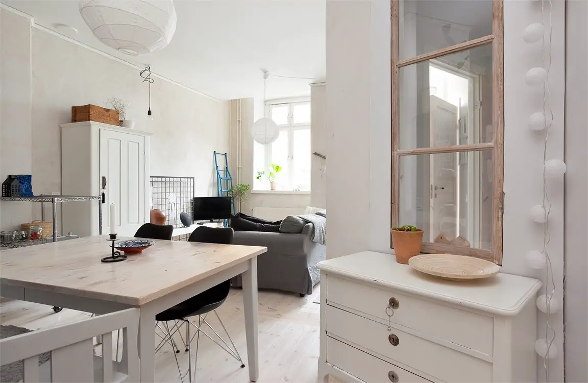 瑞典房产中介展示的精美别墅-29