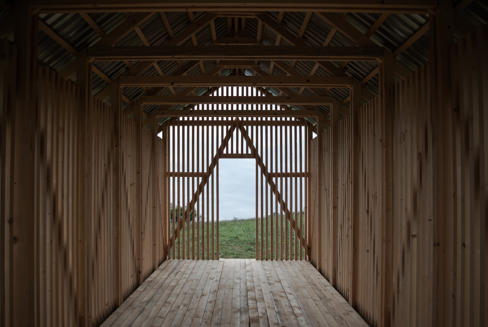 Slanted House / Paradigma Ariadné-11