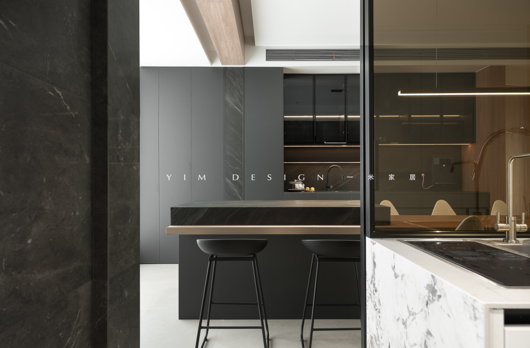 现代简约之家 · 精神生活与空间的完美共生丨季鑫,金玲-34