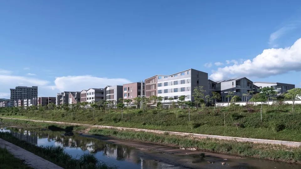 普洱山之梦定制街坊——自然生长、真实而自在的空间格局-16