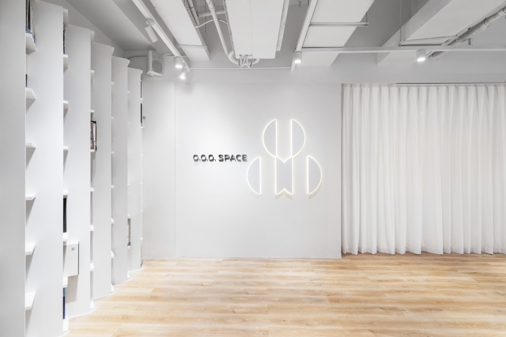 靳刘高设计 | 创意办公与公共空间的互动-24