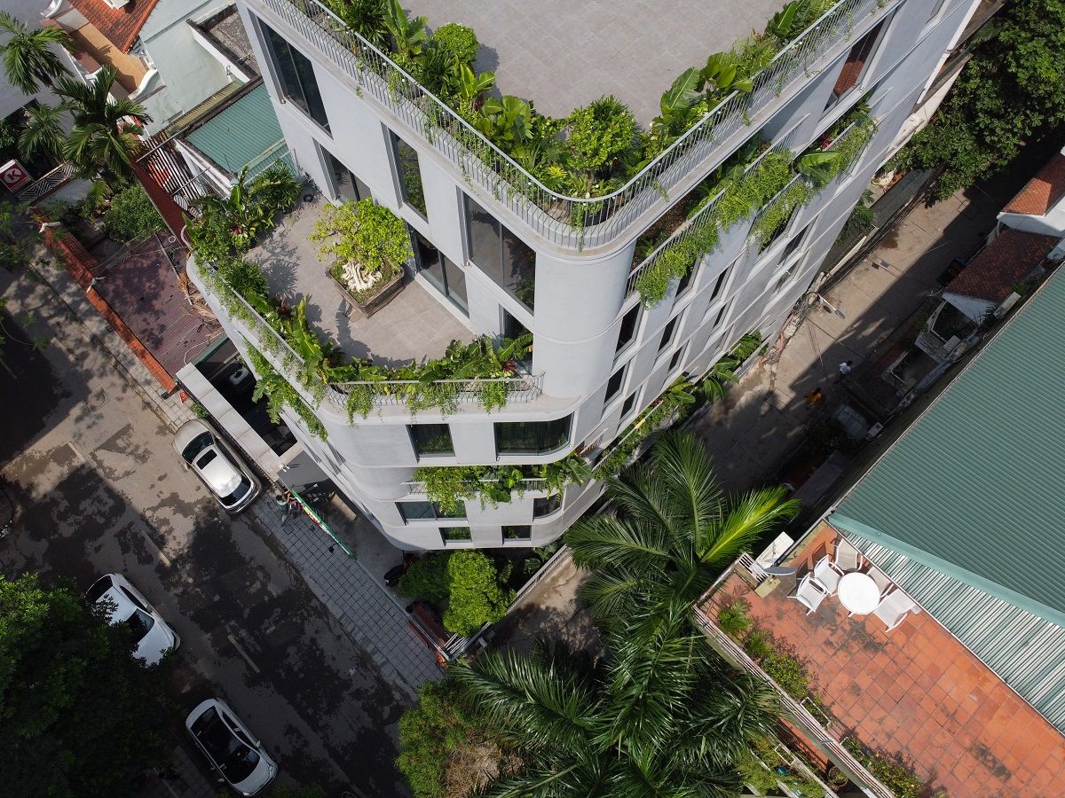 简约宁静的都市绿洲 | AHL Architects 打造 LLO 办公楼-1