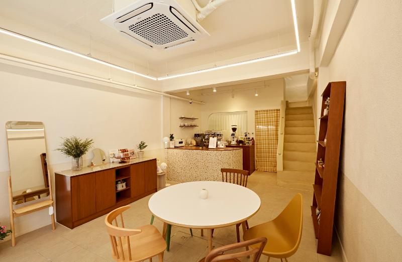 36 坪现代简约家居咖啡馆设计-4