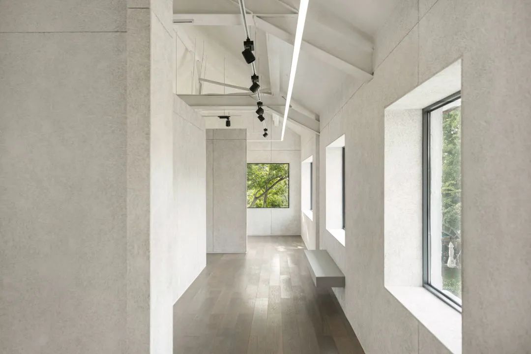 设理设诚 Design：21画 - ZENS T-13