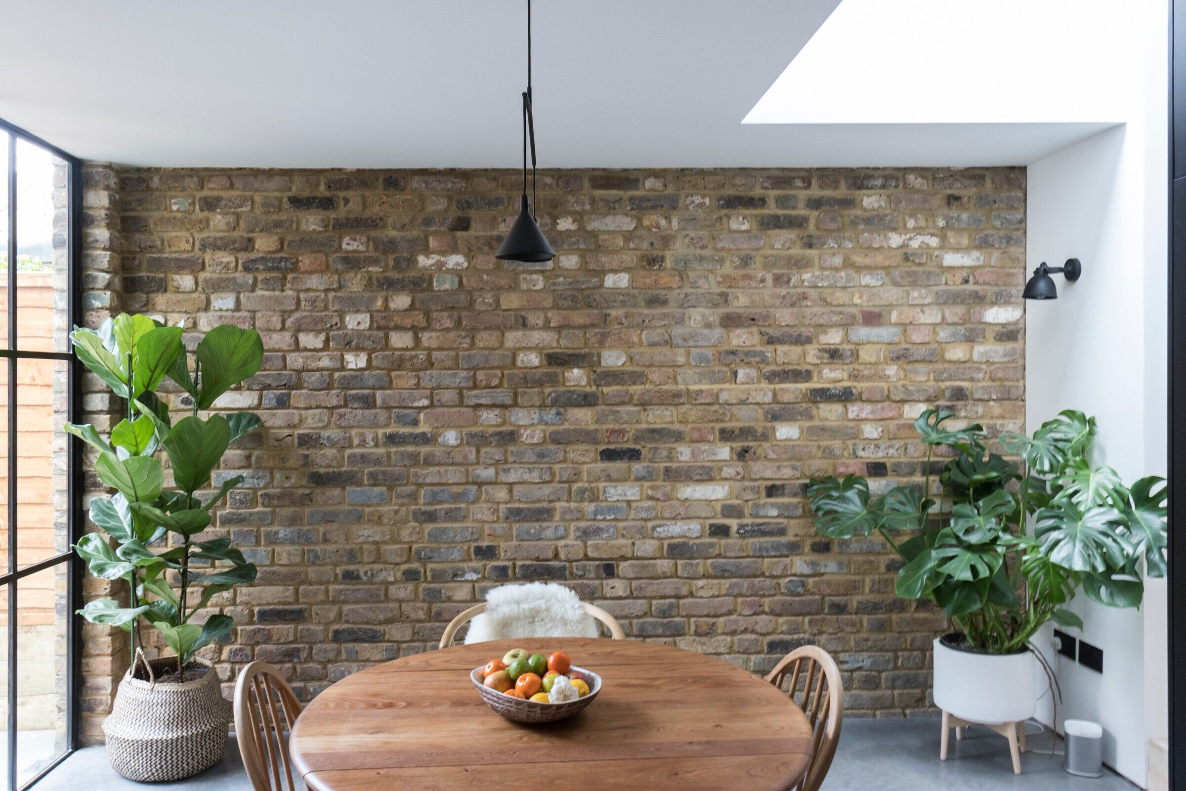 伦敦 Stoke Newington 区的焦黑木质空间丨英国伦敦丨William Tozer Associates-16