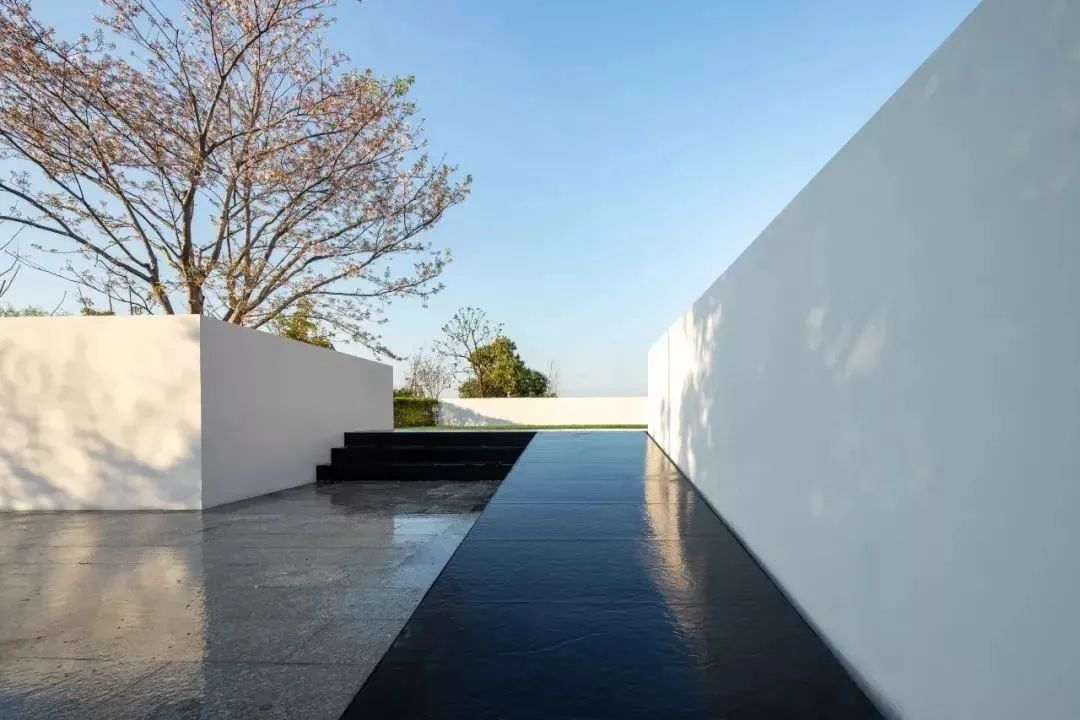 刘雯 700㎡极简工作室丨W.DA 王践设计-14