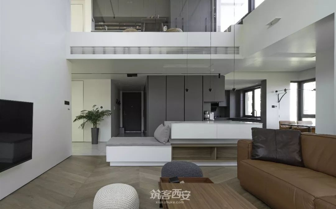 兰亭·望 | 李翔设计师的简约复式空间设计-32