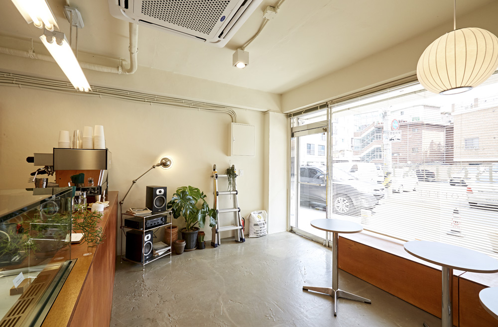 11 坪甜品店化繁为简的精致空间-8