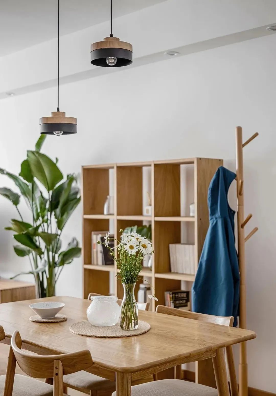 95㎡原木三居室,自然休闲风的设计解读-23