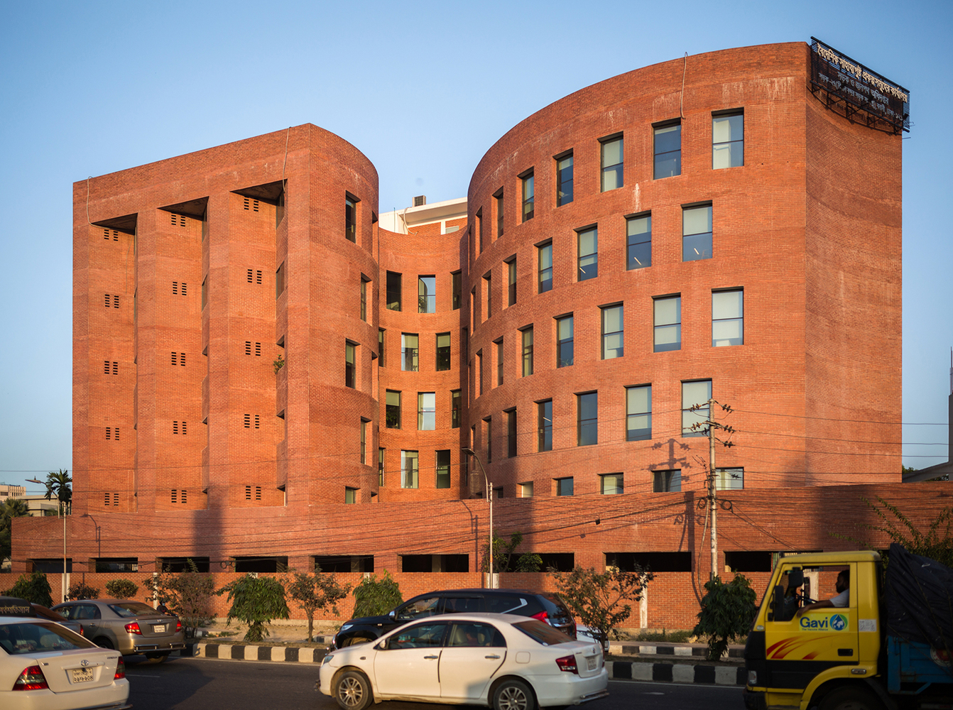 孟加拉道路和公路部外国援助项目办公楼丨框架建筑师-12