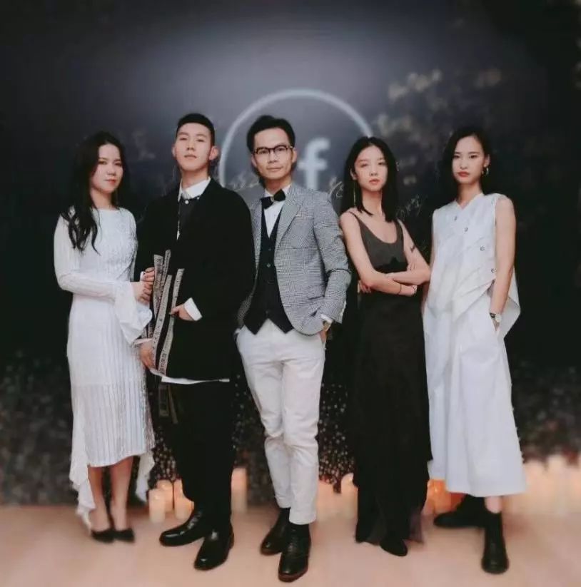 颜值与内容并重，羽果设计的告白之作-60