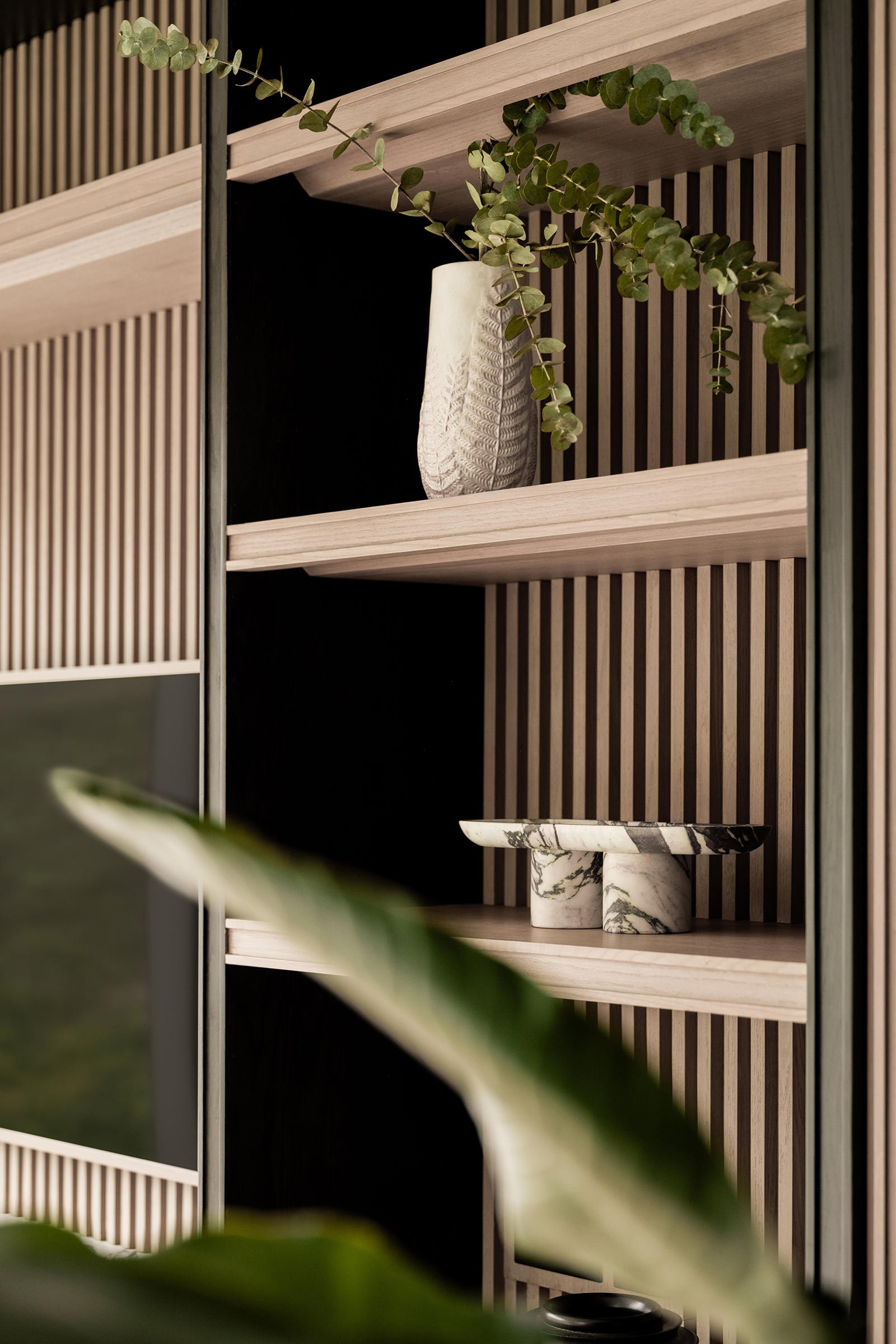 An Intimate, Multi-Generational Office — Design Anthology-13