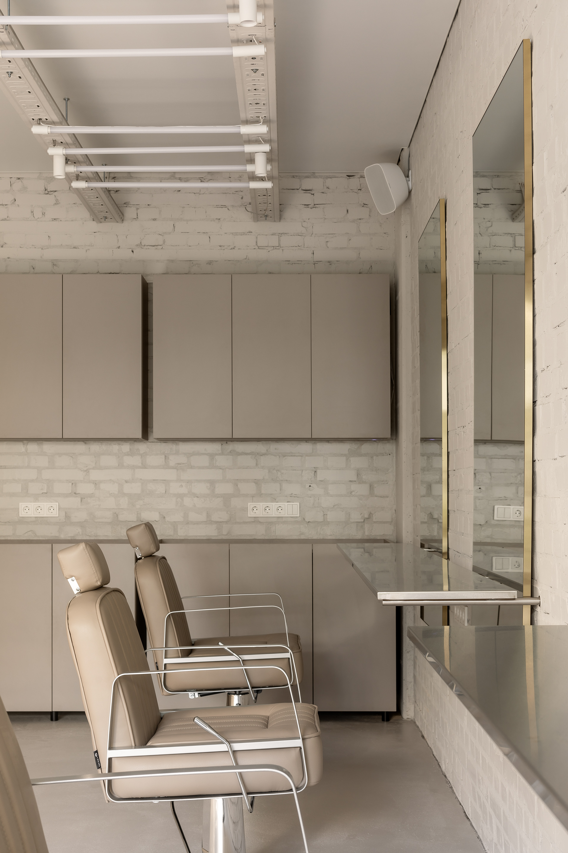 E·张力工作室（注：E推测为特定指代，tension常见意为张力 ，atelier意为工作室 ，具体需结合实际情况确定） 丨乌克兰基辅-25