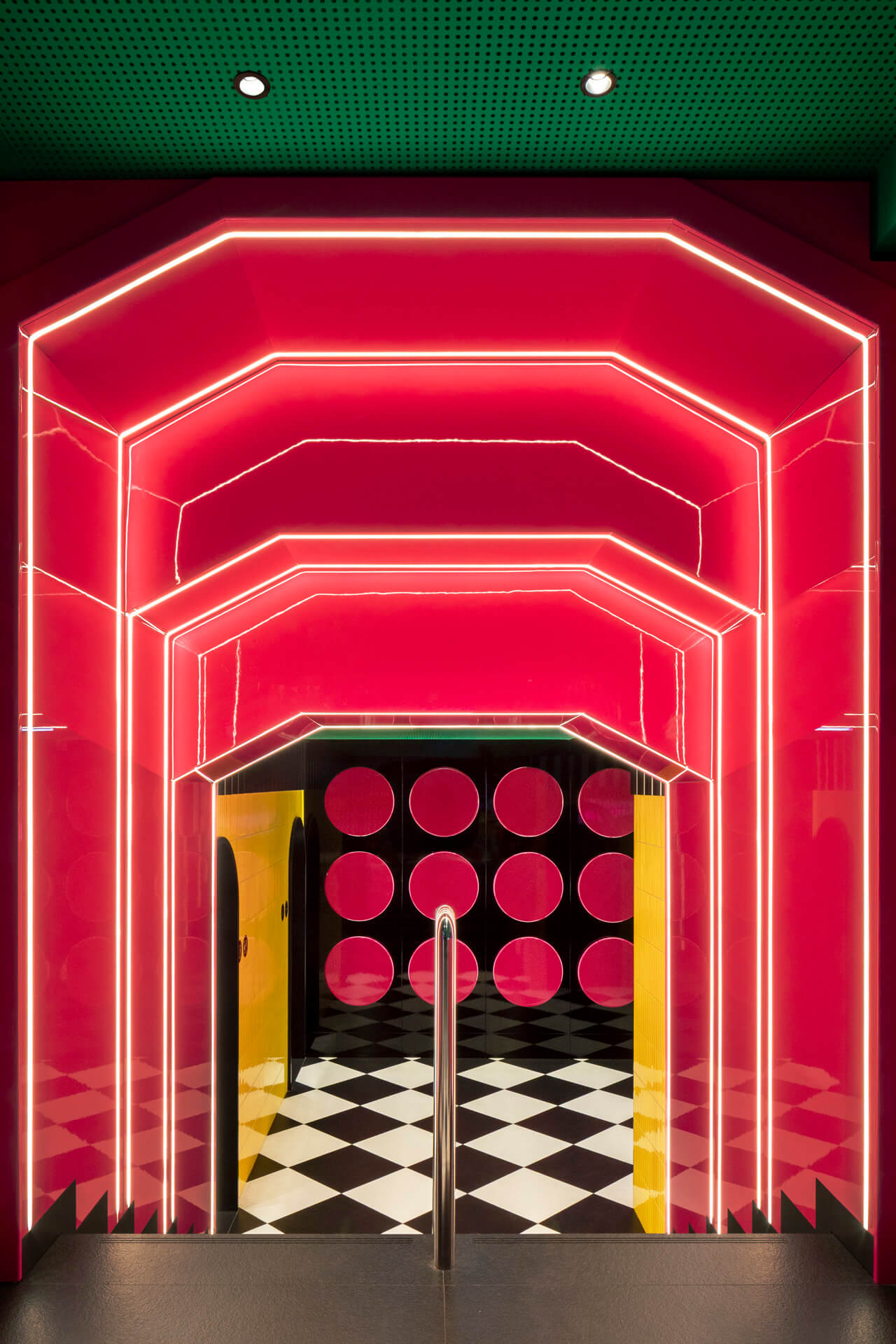 tako（日语：たこ，意为章鱼）奥雷利亚寿司餐厅 丨COLLIDANIELARCHITETTO-11