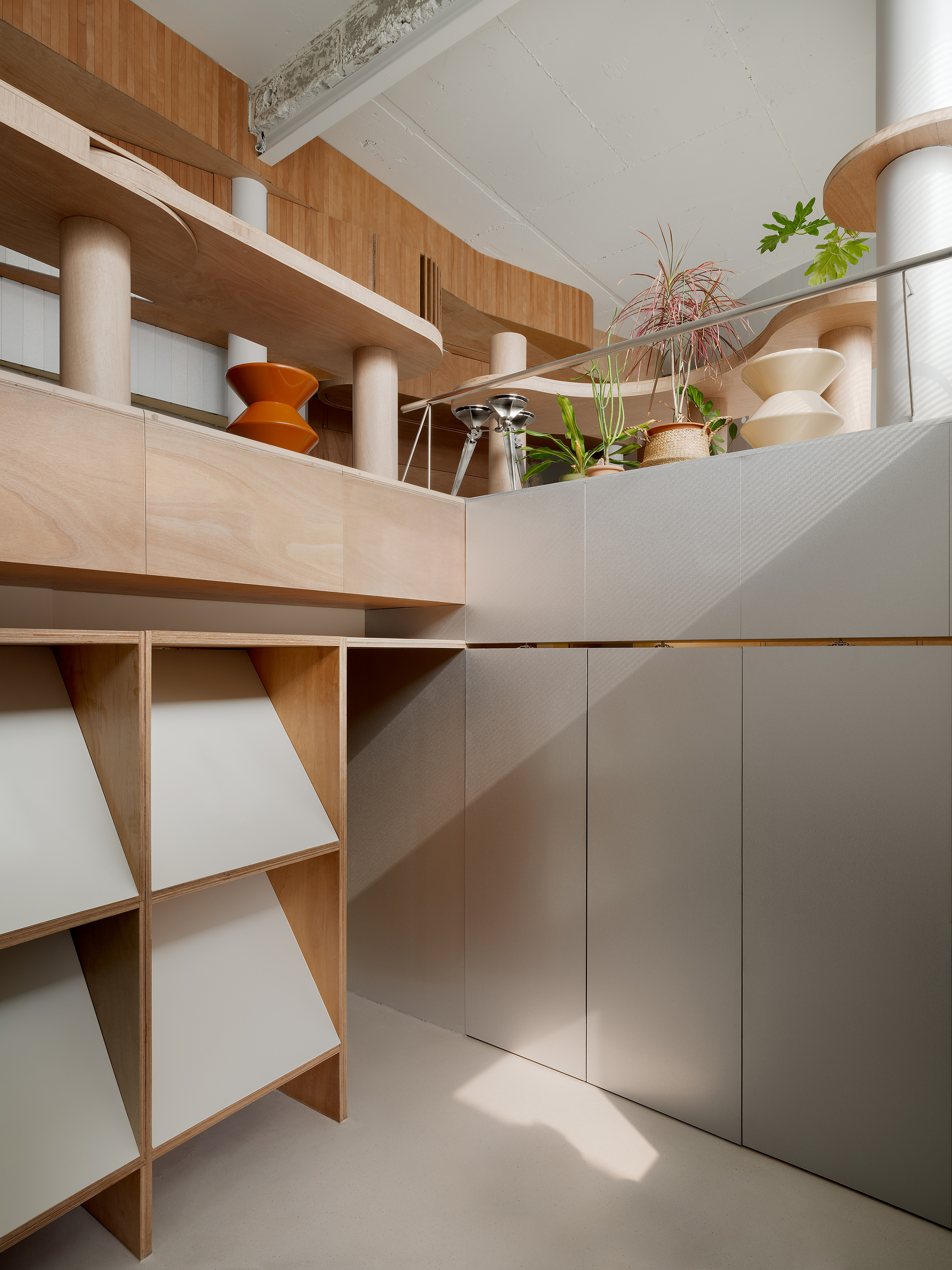 Reinterpreting a 50-Year-Old Building in Myeongnyun-dong丨sukchulmok + BRBB Architects-38