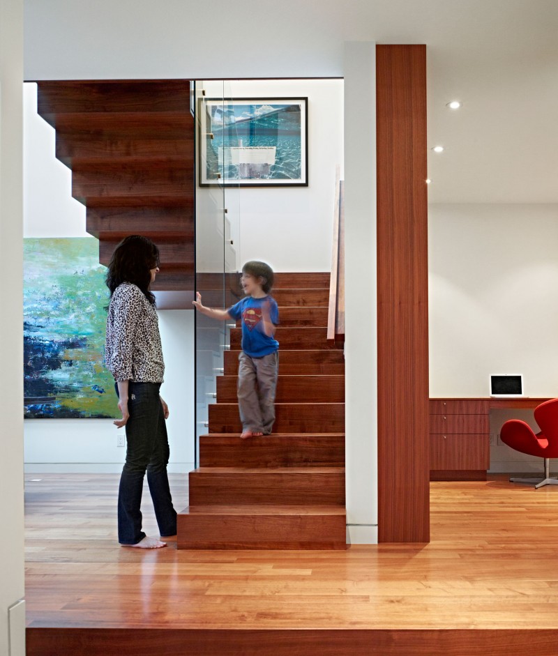 Cedarvale Ravine House by Drew Mandel Architects-8