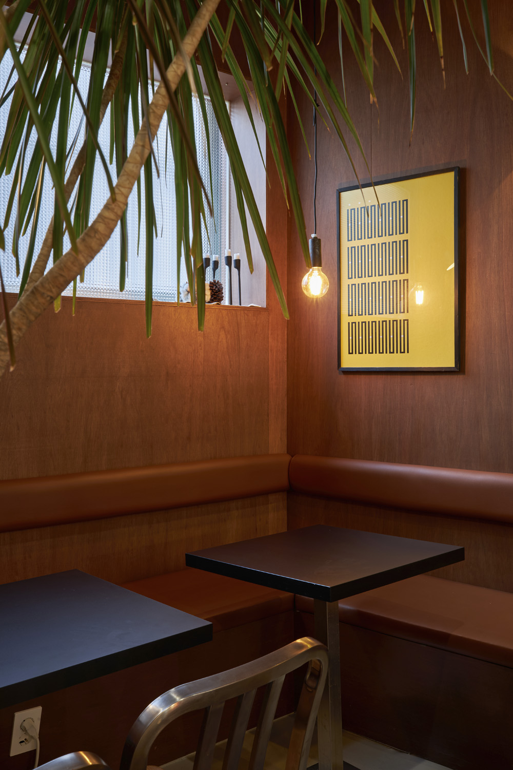 简约奢华 | 10 平米小空间咖啡厅设计-8