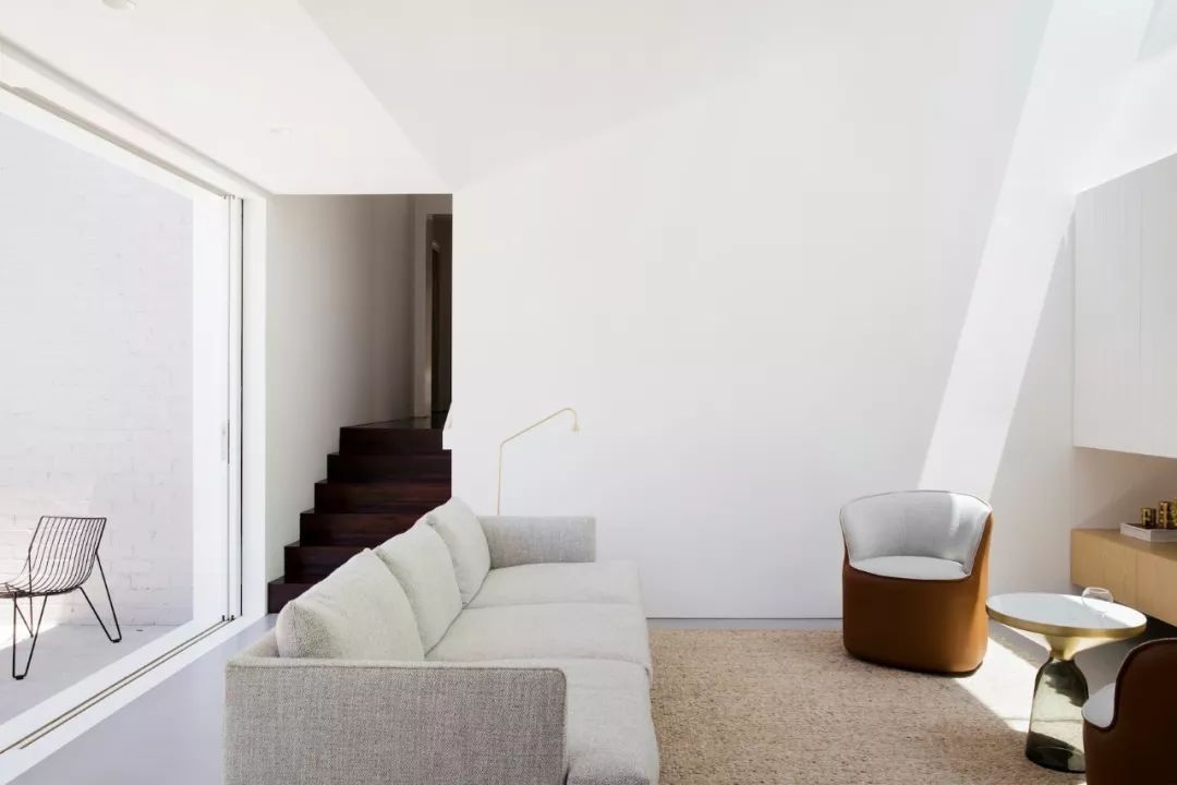 新旧美学的哲学基础  Studio Prineas-3