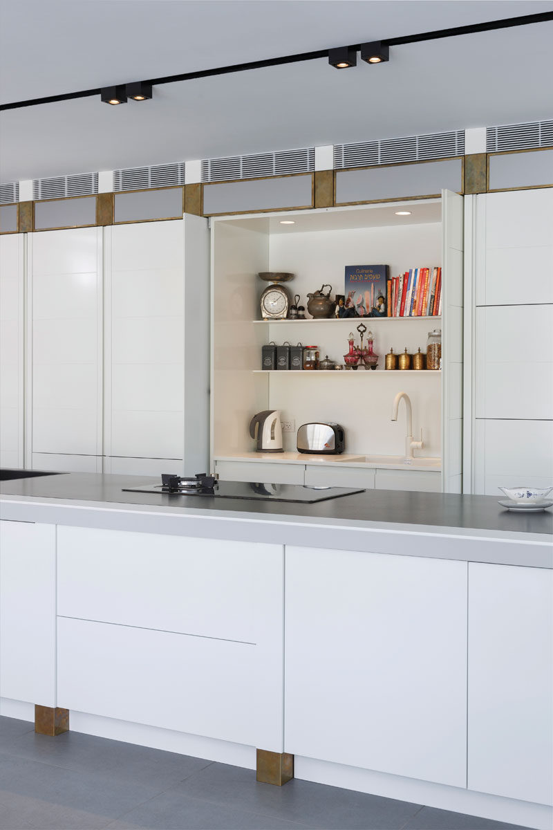 三角形地块上的简约大宅设计丨以色列丨建筑师奥代德·哈勒夫-28