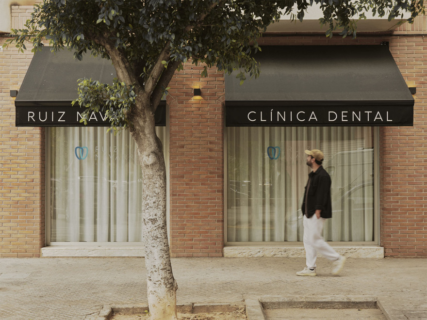 瓦伦西亚ALAQUÀS牙科诊所丨西班牙丨PRÁCTICA-3