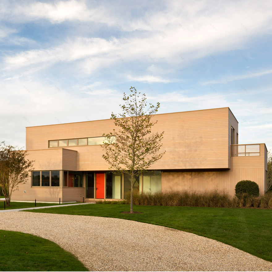 Hamptons house by Deborah Berke Partners contains two workout areas-0