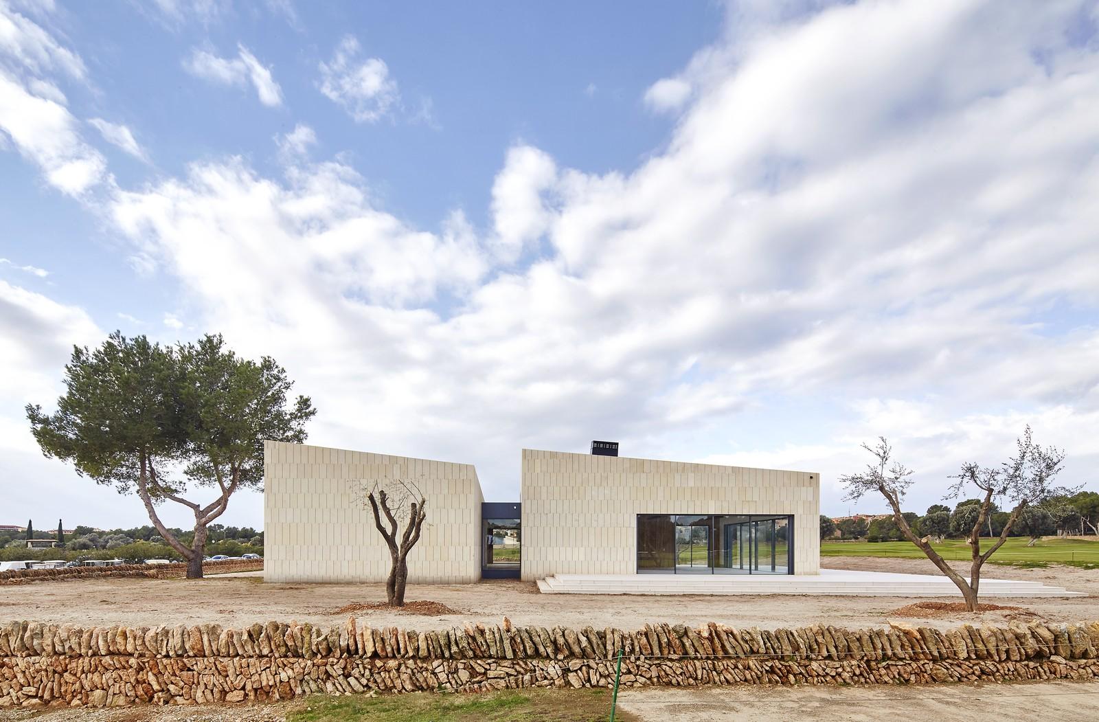 极简风格高尔夫俱乐部设计丨GRAS 设计工作室-8