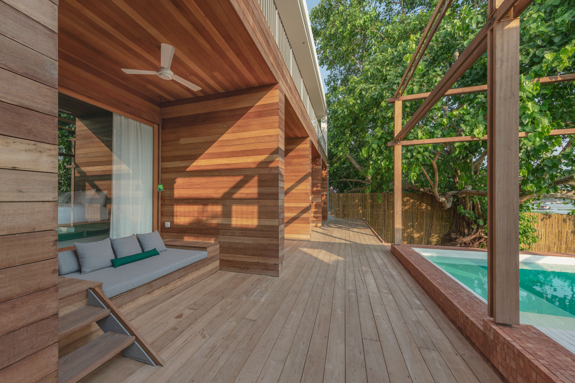 Baan Pomphet Hotel and Restaurant / onion-58