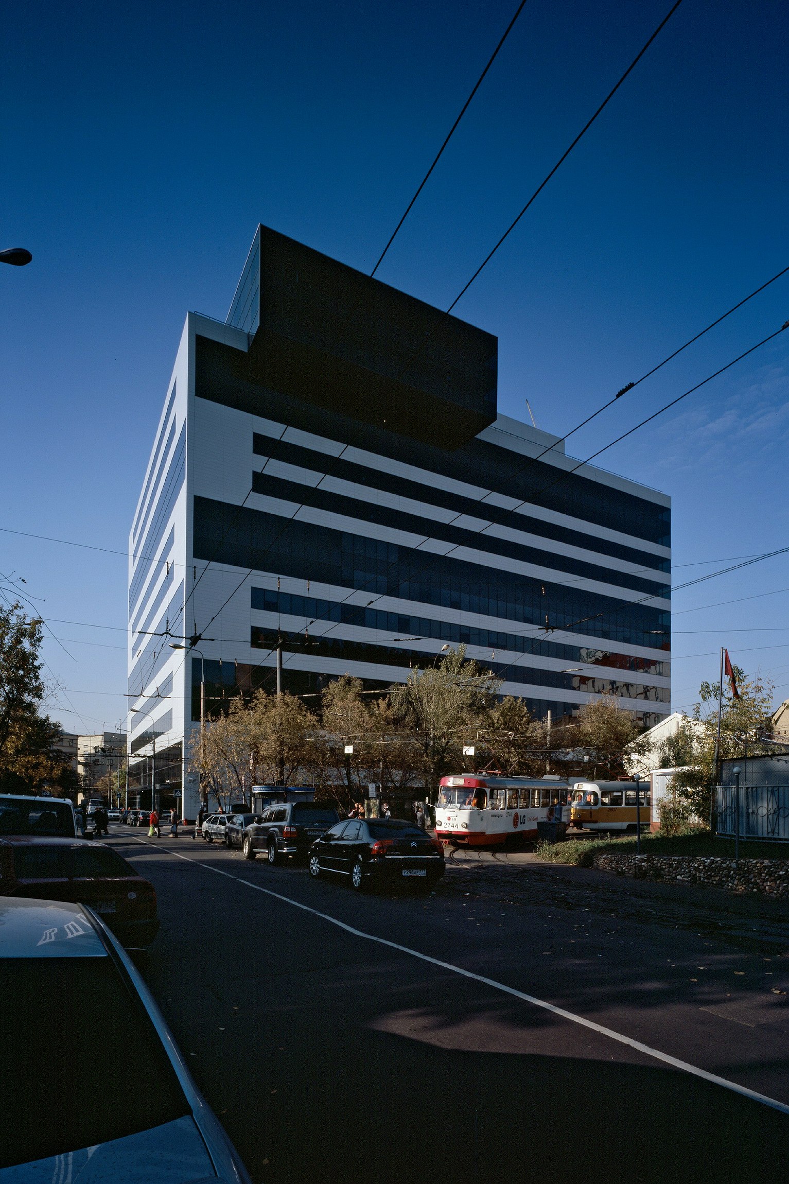 Áèçíåñ-öåíòð «Êàïèòàë Ïëàçà»-1