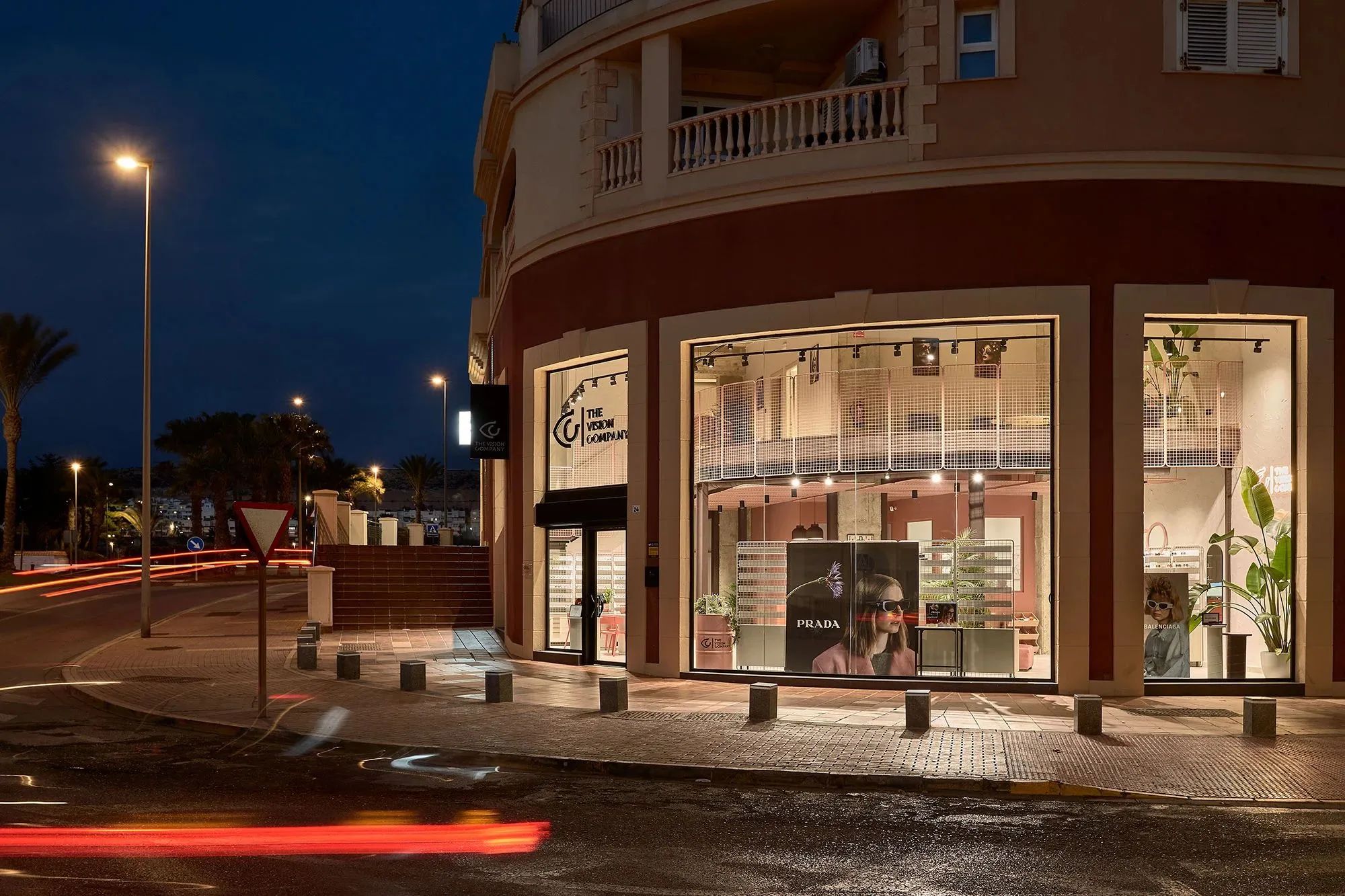 The vision company 眼镜店丨西班牙丨JAO 建筑设计公司-2