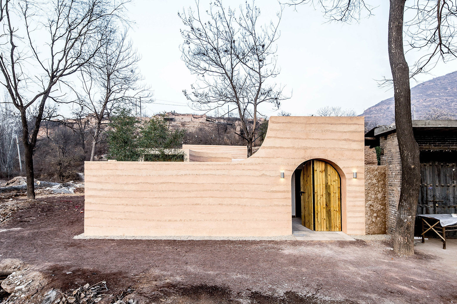 中国新窑洞 & 黄土上的院子,陕西渭南 / hyperSity 建筑设计事务所-4