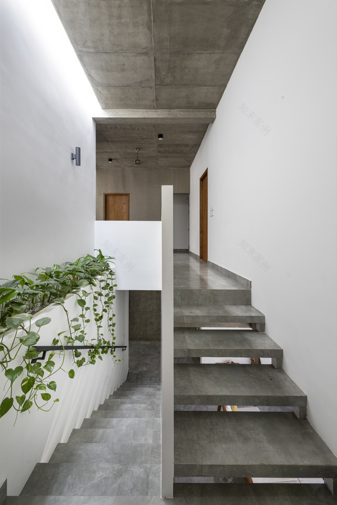白色立方体住宅丨印度特里凡得琅丨Srijit Srinivas ARCHITECTS-27