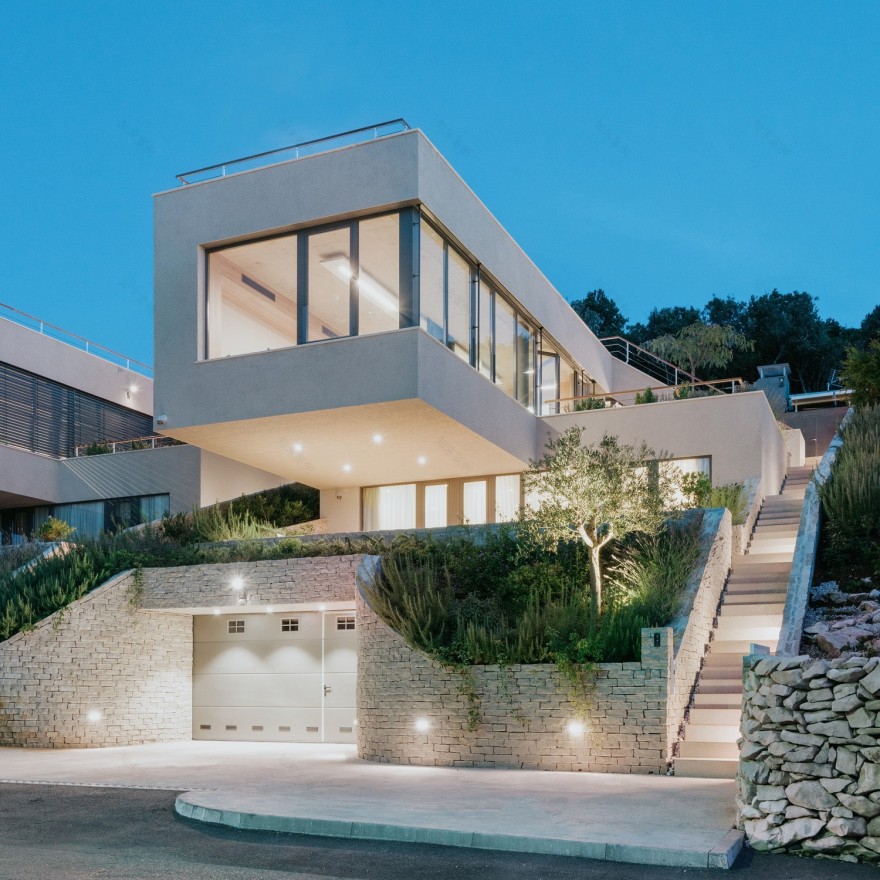 克罗地亚嵌入式山坡海岛别墅-27