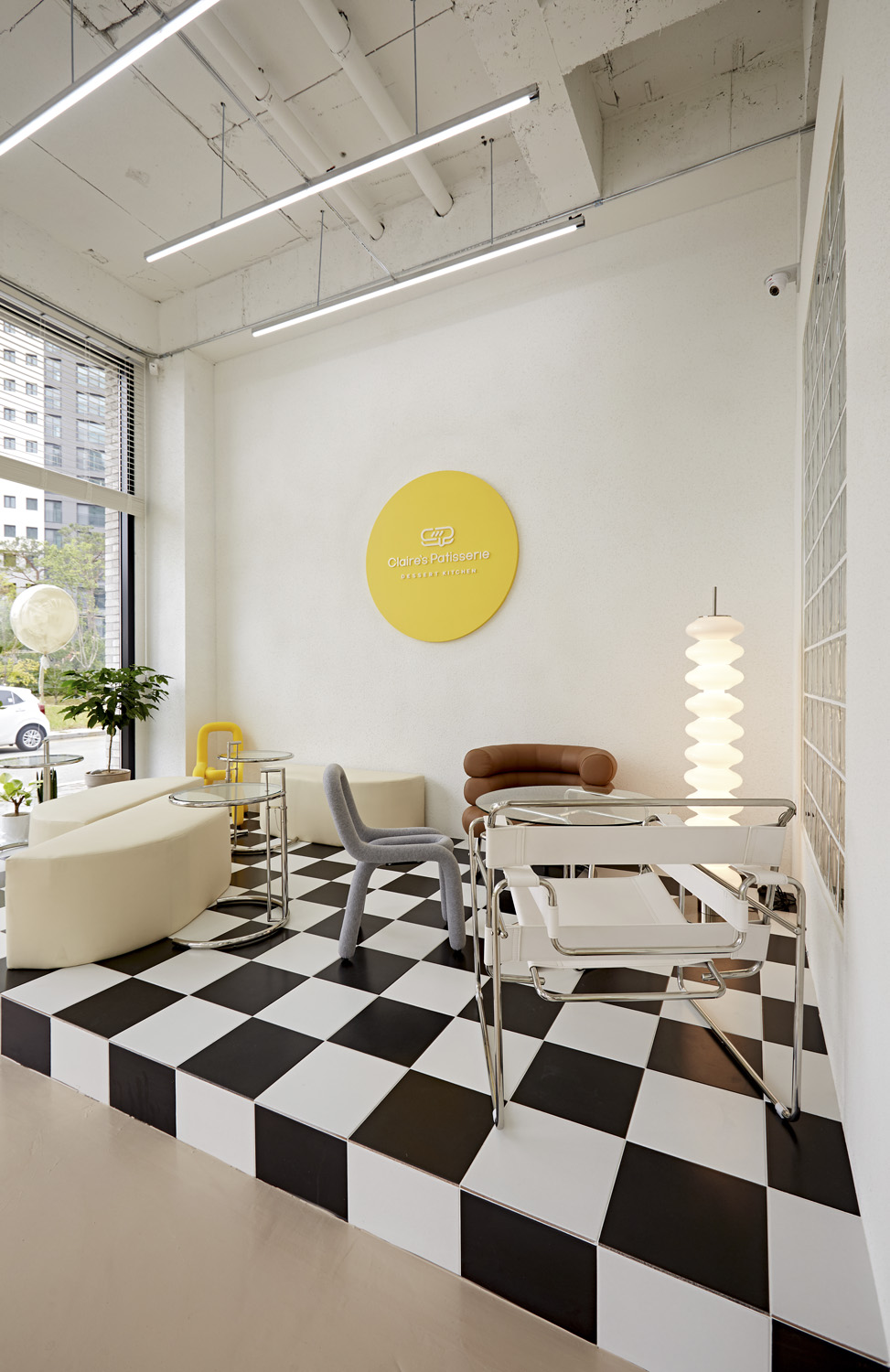 明亮的蓝色调 | 21 平米小空间的灵动设计-12