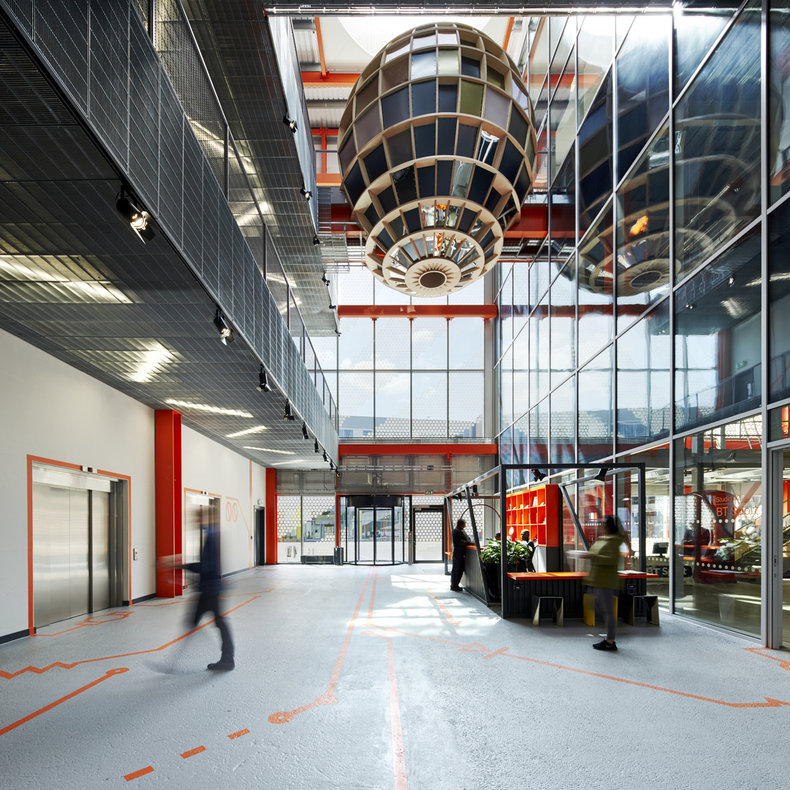 伦敦奥运公园传媒与广播中心改造丨Hawkins\Brown-17