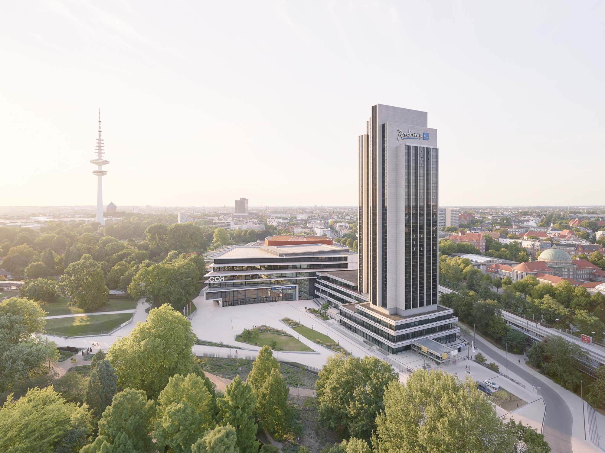 Revitalization Congress Center Hamburg / Hupe Flatau Partner-19